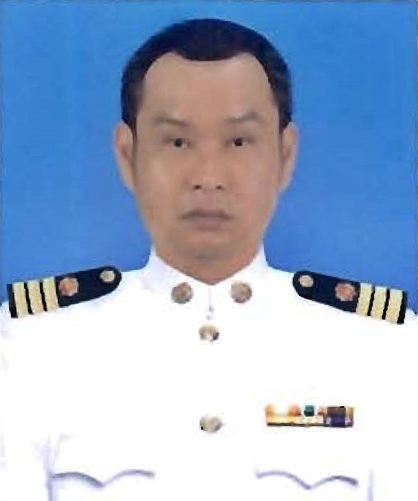 นายนพดล จารุศิริพัฒน์