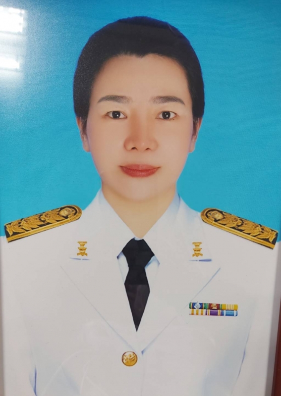 นางสาวพรเพ็ญ จอมทอง