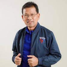 คารม พลพรกลาง