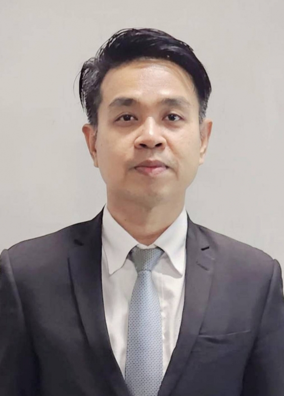 สุวิไล พุ่มโพธิ์
