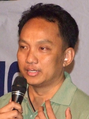 จำรัส เวียงสงค์