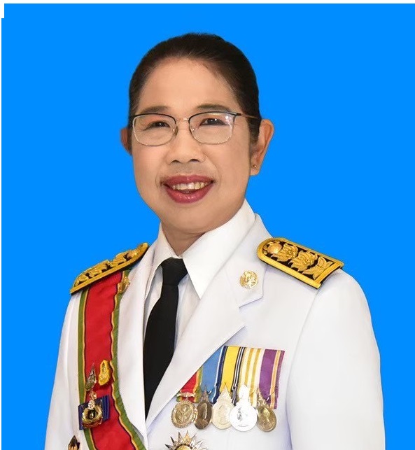 ฉัตรนภา รักชาติเจริญ