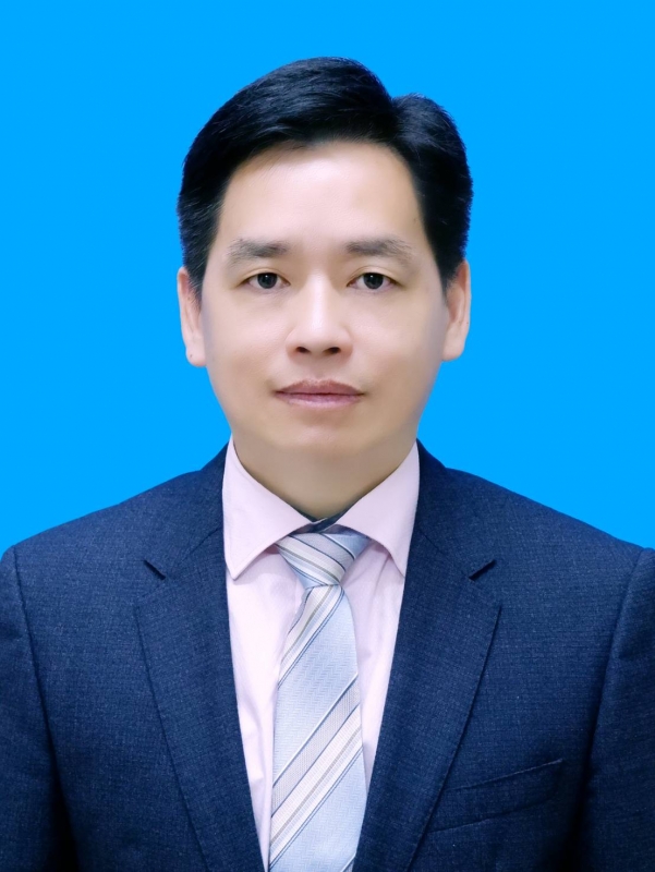 ชาญวิทย์  แพรวพรายกุล