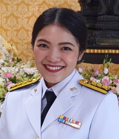 นางสาว   ภิรมย์พร สุดใจ