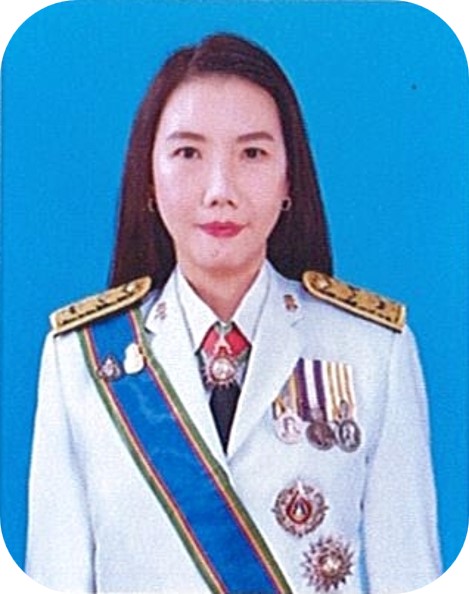นางสาวสุธาสินี  ประธานไทย