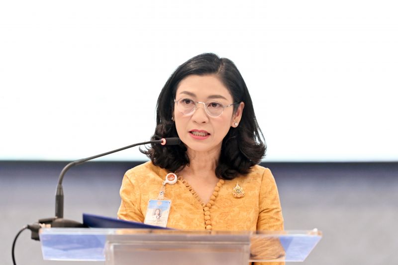 รองเลขาธิการสภาผู้แทนราษฎร เป็นประธานในพิธีเปิดโครงการ "การขับเคลื่อนเป้าหมายการพัฒนาที่ยั่งยืนที่ 13 ภายใต้แผนแม่บทการขับเคลื่อนไปสู่รัฐสภาลีเขียว: Race to Zero กับศูนย์ประชาคมอาเซียนของสำนักงานเลขาธิการสภาผู้แทนราษฎร”